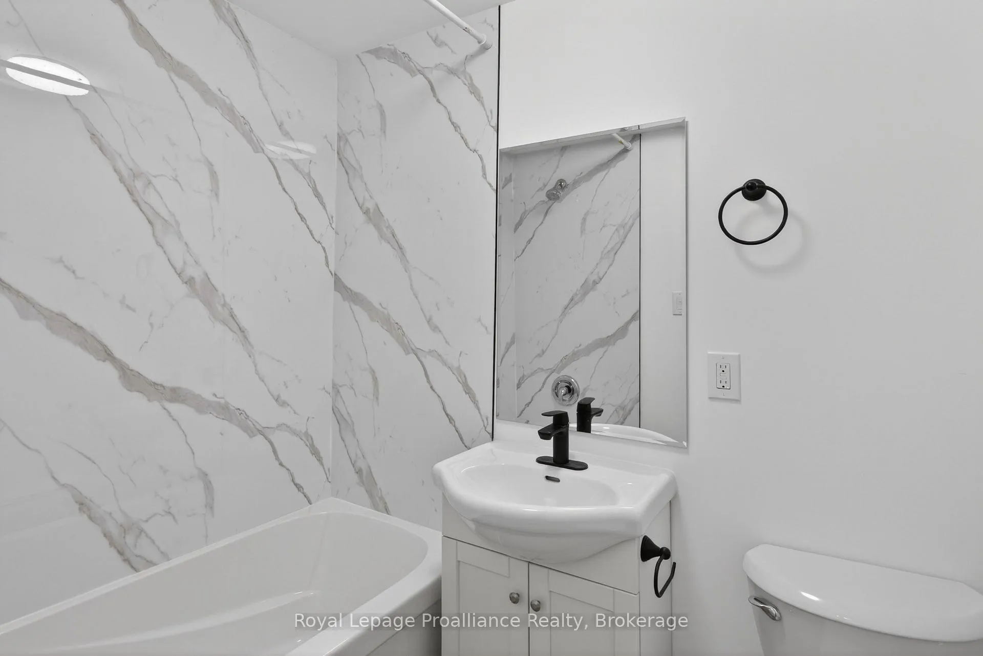 Photo 15 of Unit 1, 171 Hazlitt Street, Peterborough, Ashburnham Ward 4 — HOMEH