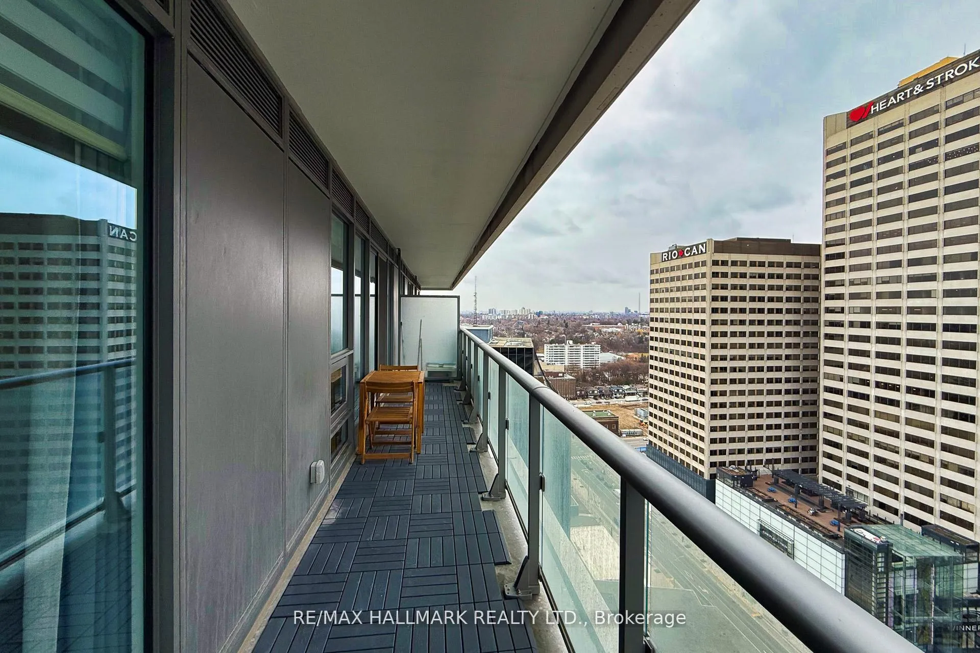Photo 10 of Unit 2211, 2221 Yonge Street, Toronto, Mount Pleasant West — HOMEH