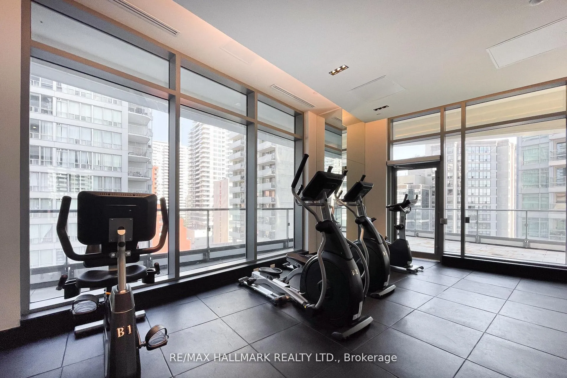 Photo 25 of Unit 2211, 2221 Yonge Street, Toronto, Mount Pleasant West — HOMEH