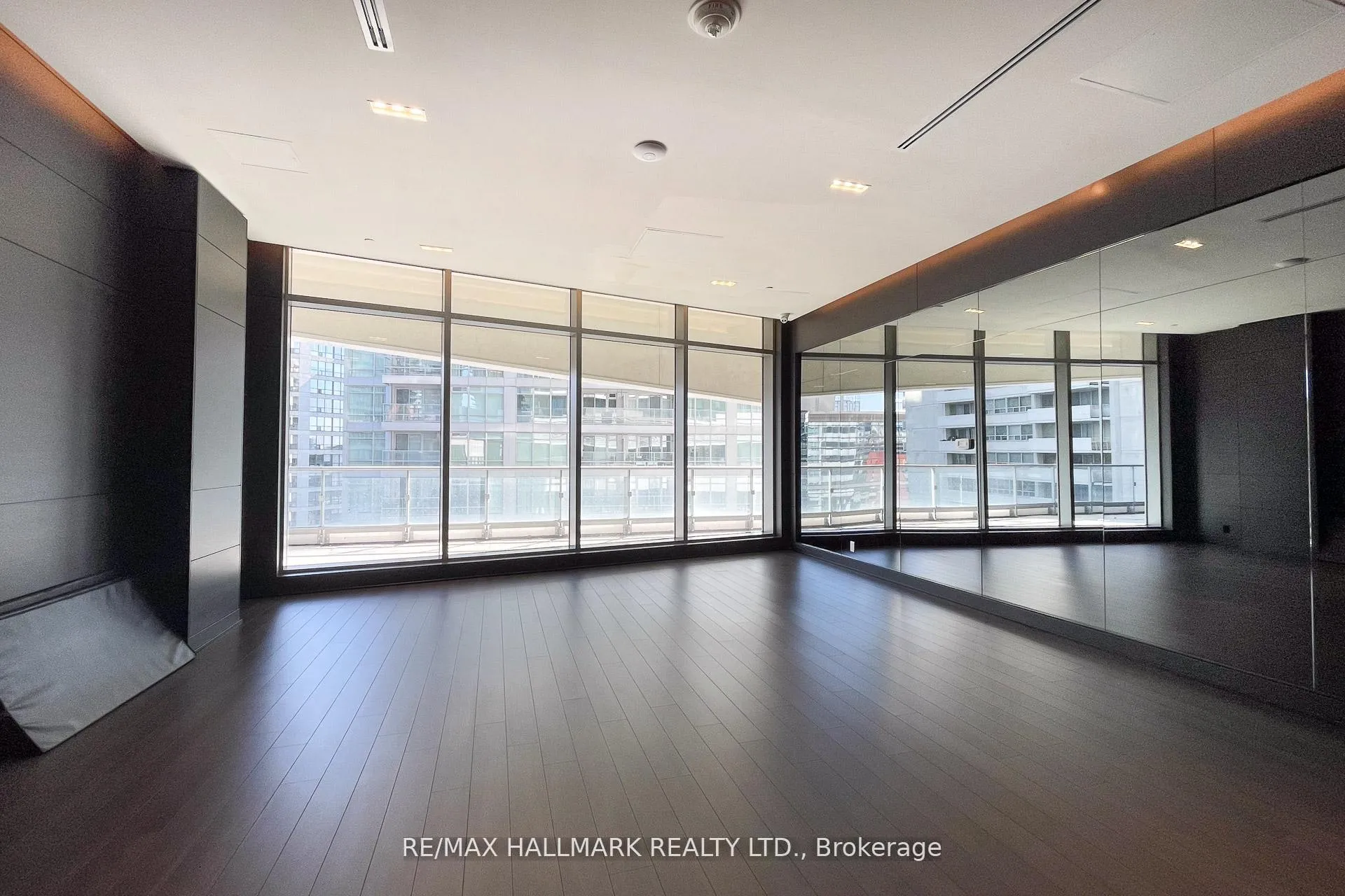 Photo 26 of Unit 2211, 2221 Yonge Street, Toronto, Mount Pleasant West — HOMEH