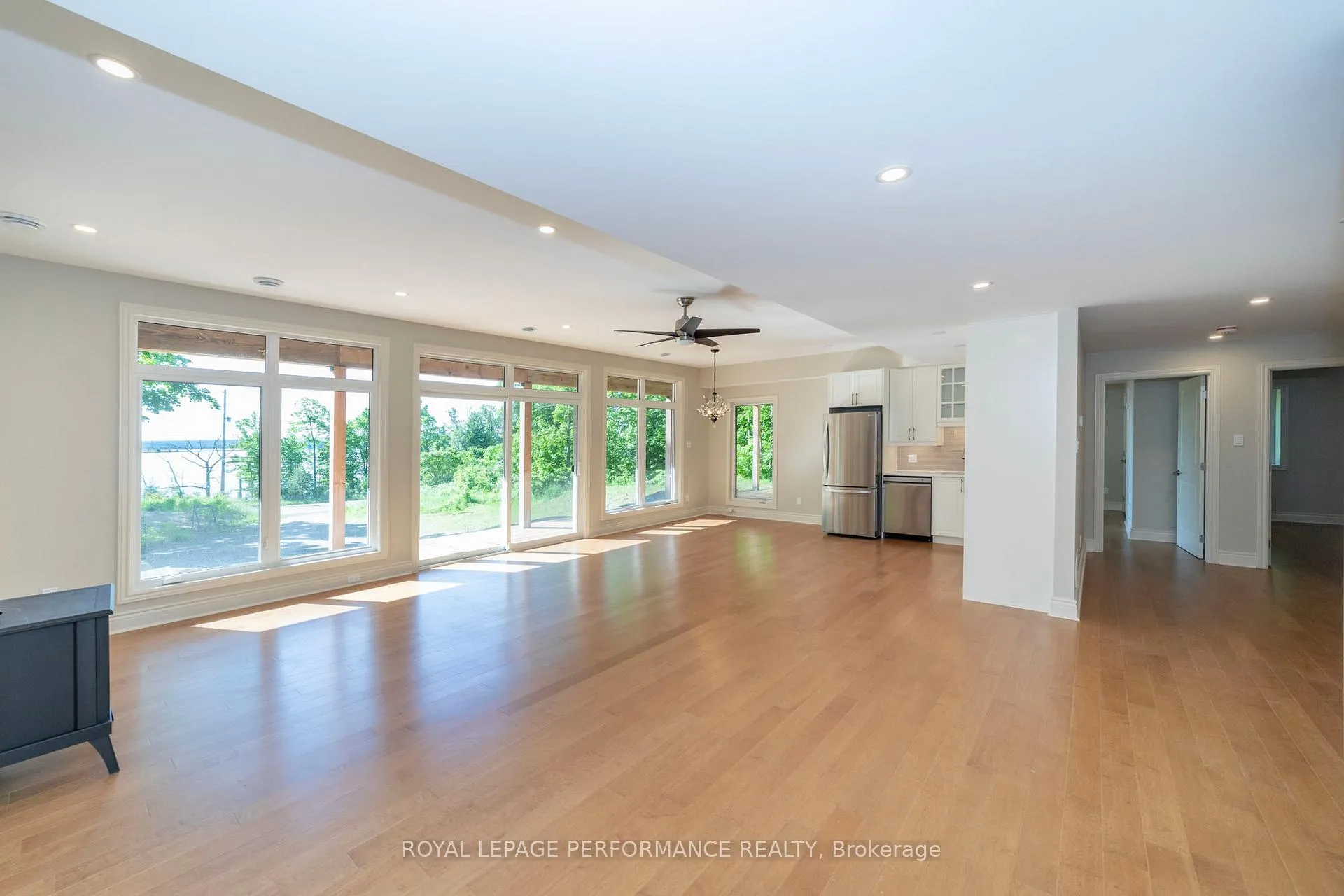 Photo 10 of 5166 Calabogie Road, Greater Madawaska, Greater Madawaska — HOMEH