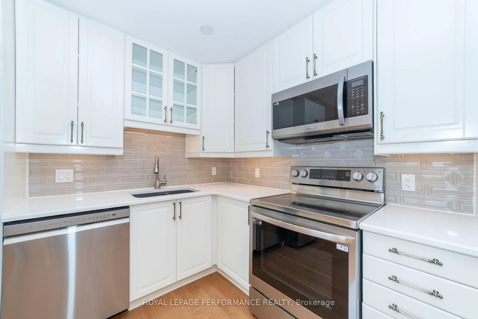 Photo 16 of 5166 Calabogie Road, Greater Madawaska, Greater Madawaska — HOMEH