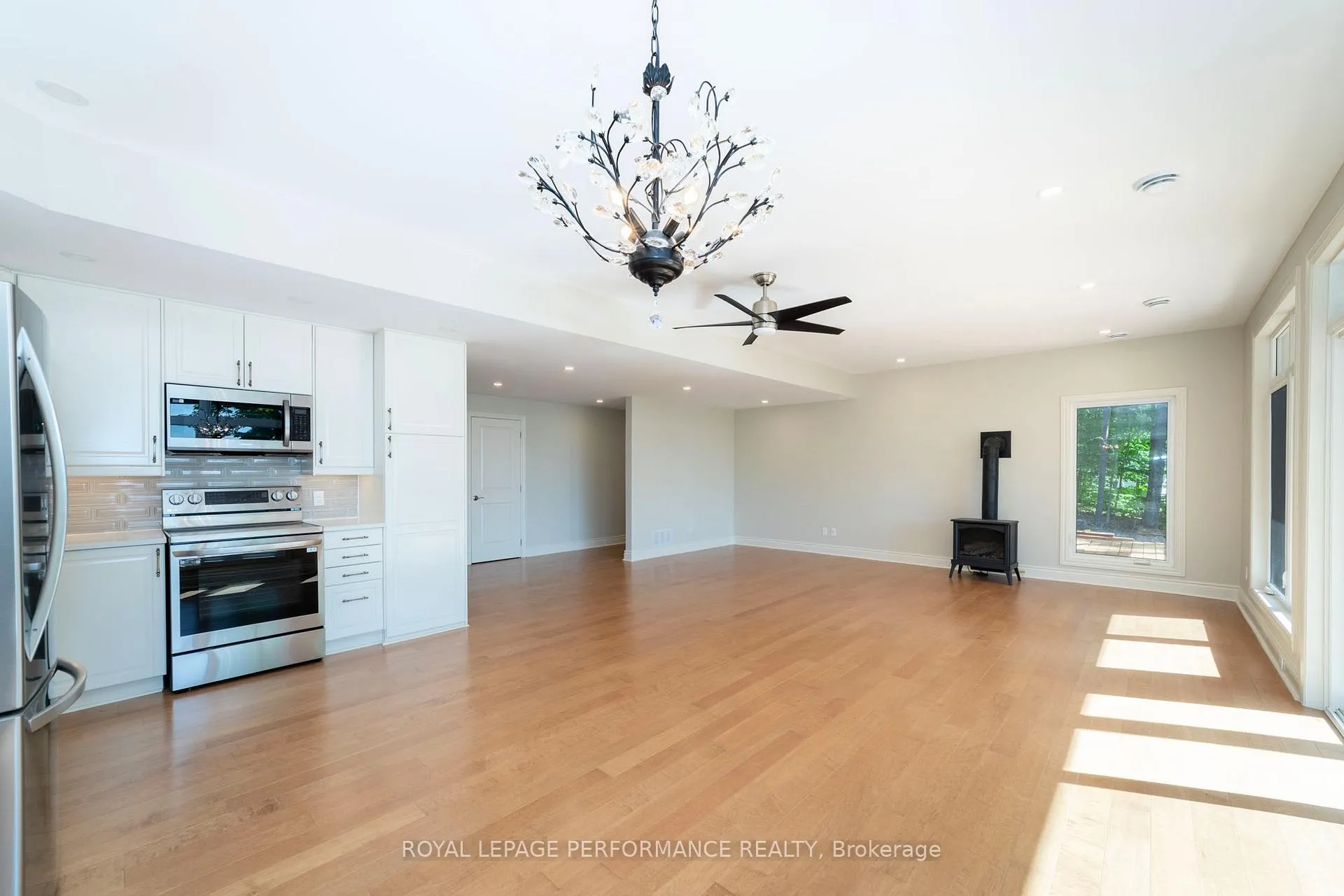 Photo 19 of 5166 Calabogie Road, Greater Madawaska, Greater Madawaska — HOMEH