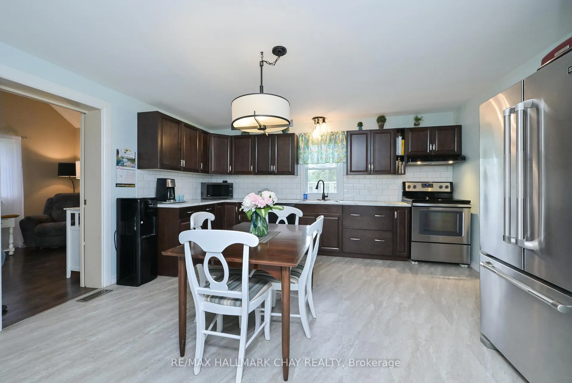 Photo 4 of 141 Murphy Road, Essa, Baxter — HOMEH