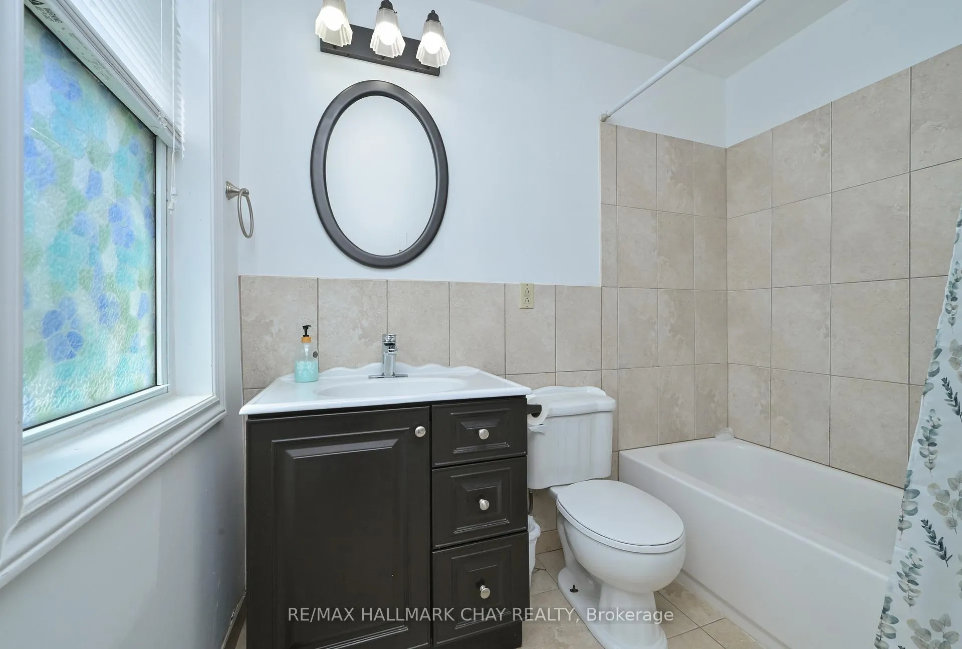 Photo 13 of 141 Murphy Road, Essa, Baxter — HOMEH