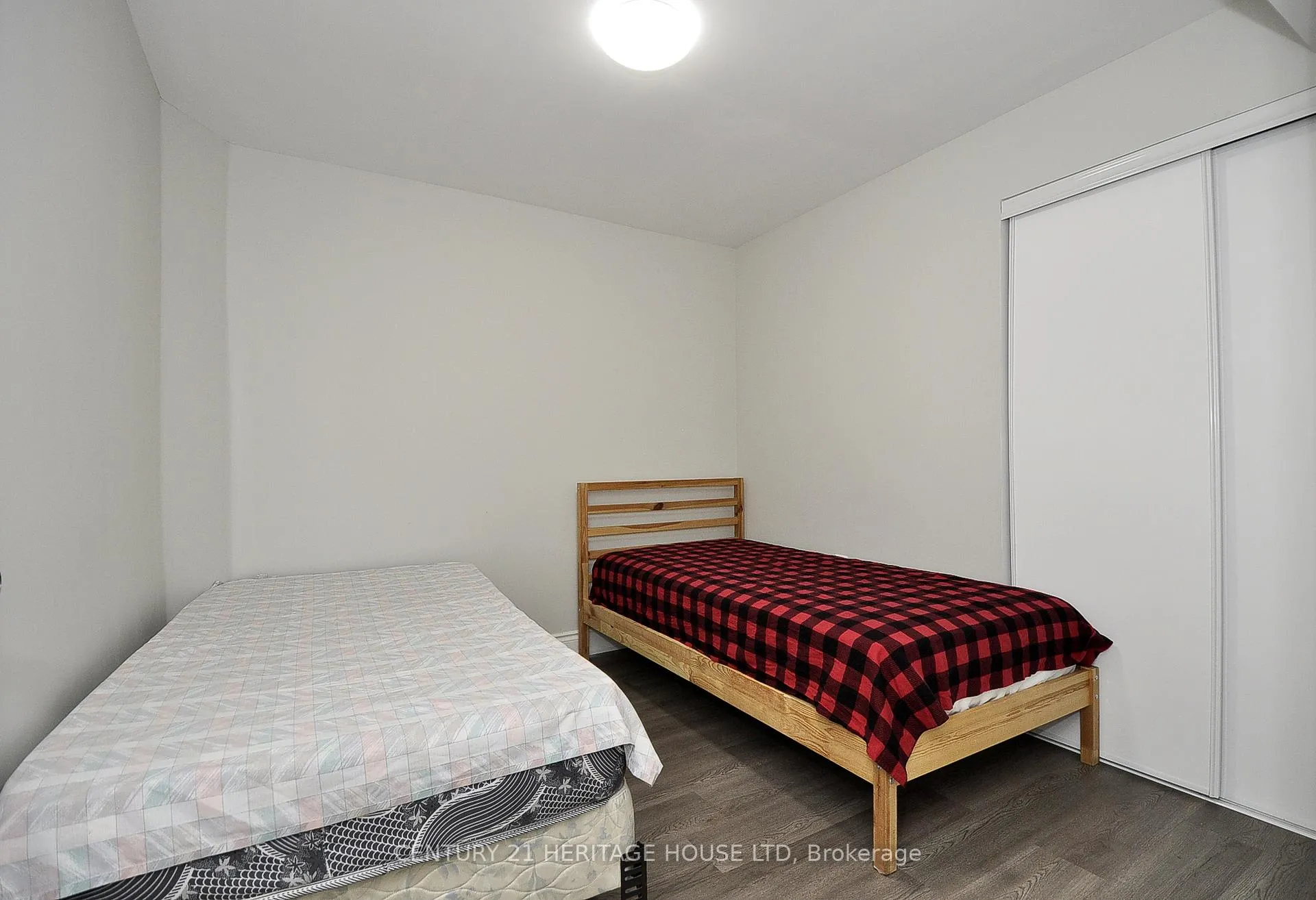 Photo 27 of 33 Bankside Drive, Kitchener, Victoria Hills — HOMEH