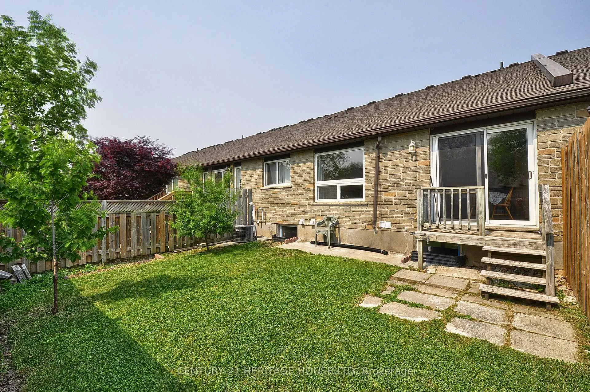 Photo 32 of 33 Bankside Drive, Kitchener, Victoria Hills — HOMEH