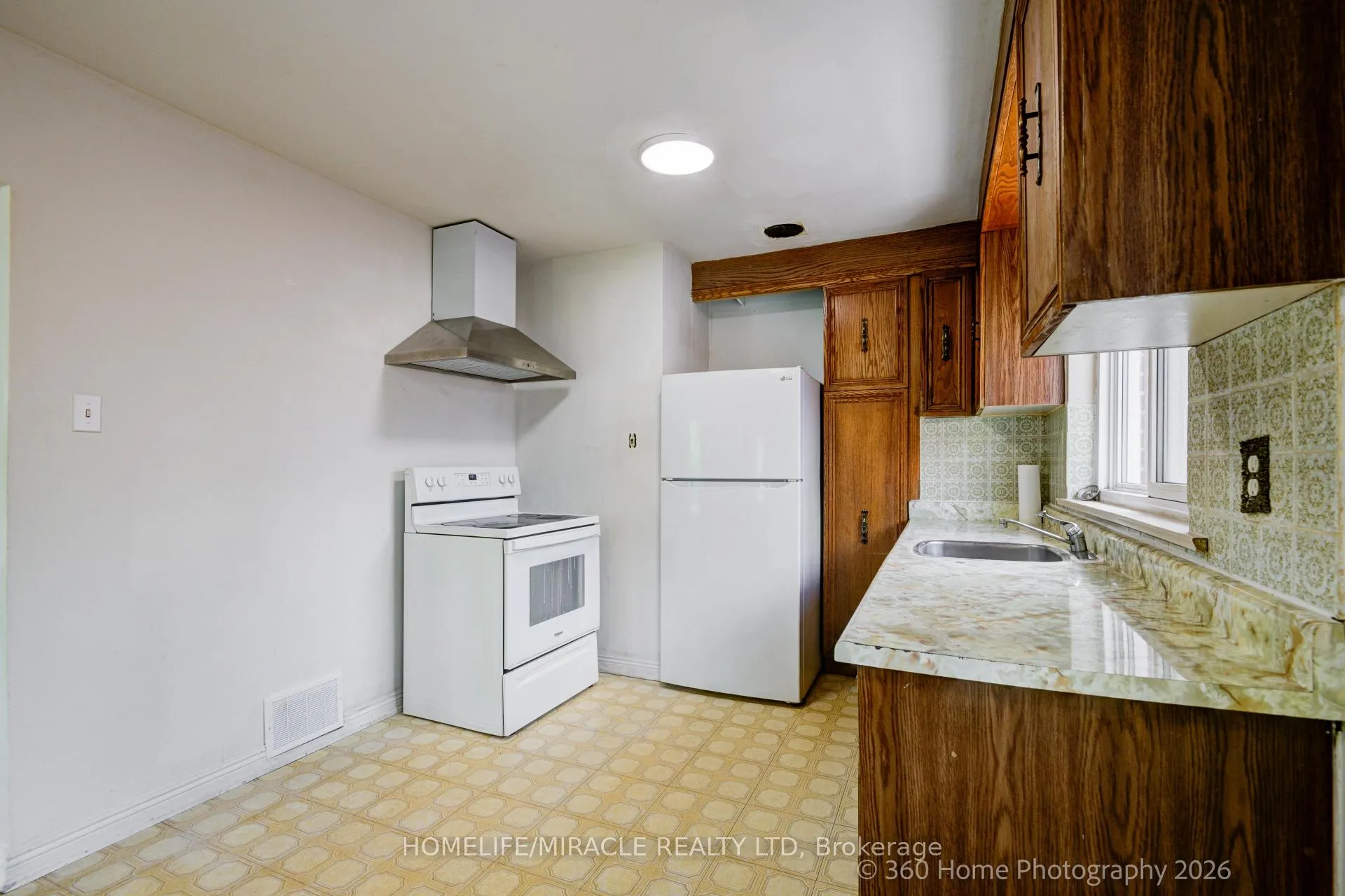 Photo 13 of 108 Cleta Drive, Scarborough, Kennedy Park — HOMEH