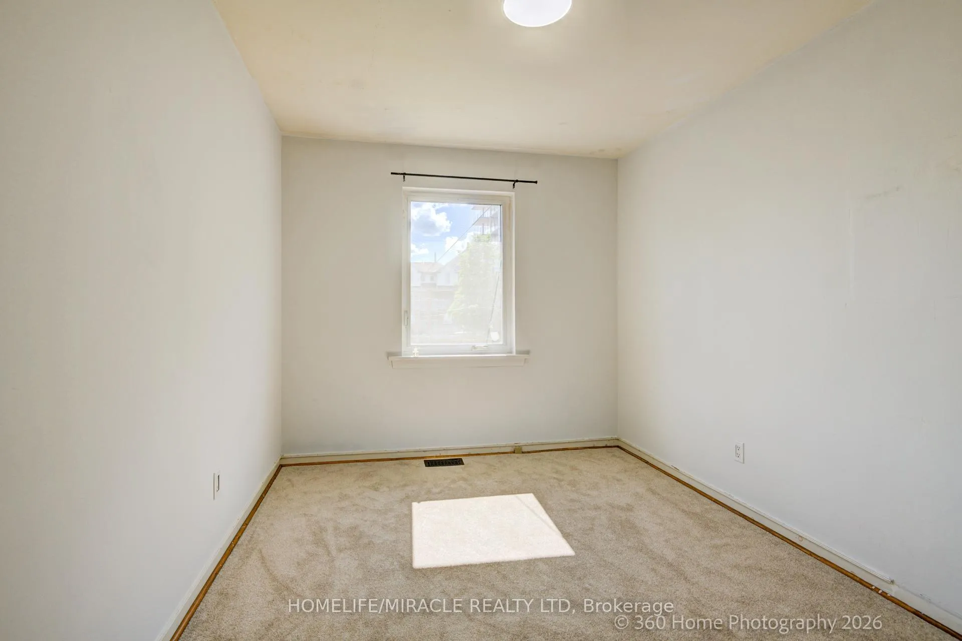 Photo 16 of 108 Cleta Drive, Scarborough, Kennedy Park — HOMEH