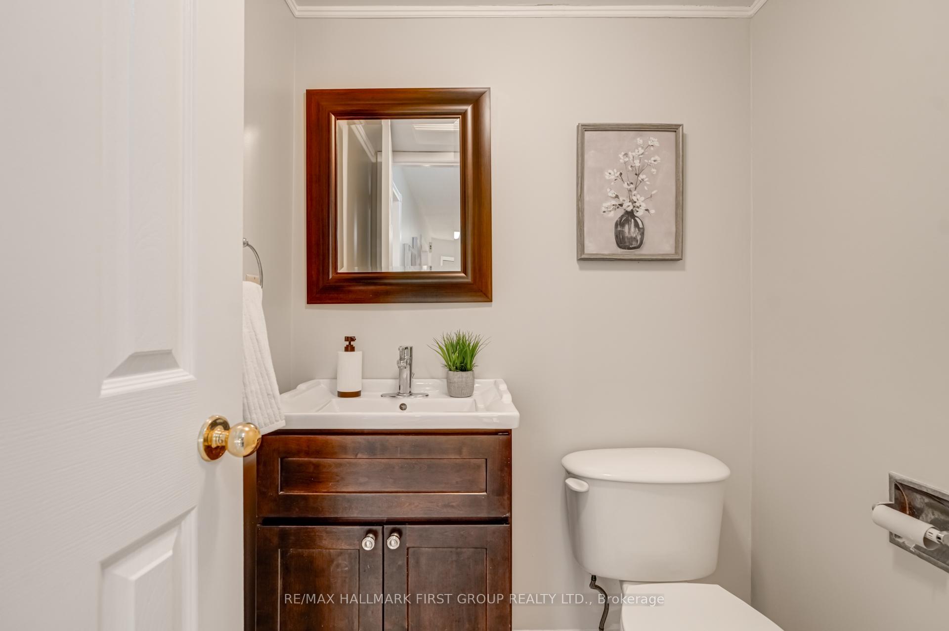 Photo 14 of 8 Coomer Crescent, Ajax, Central — HOMEH