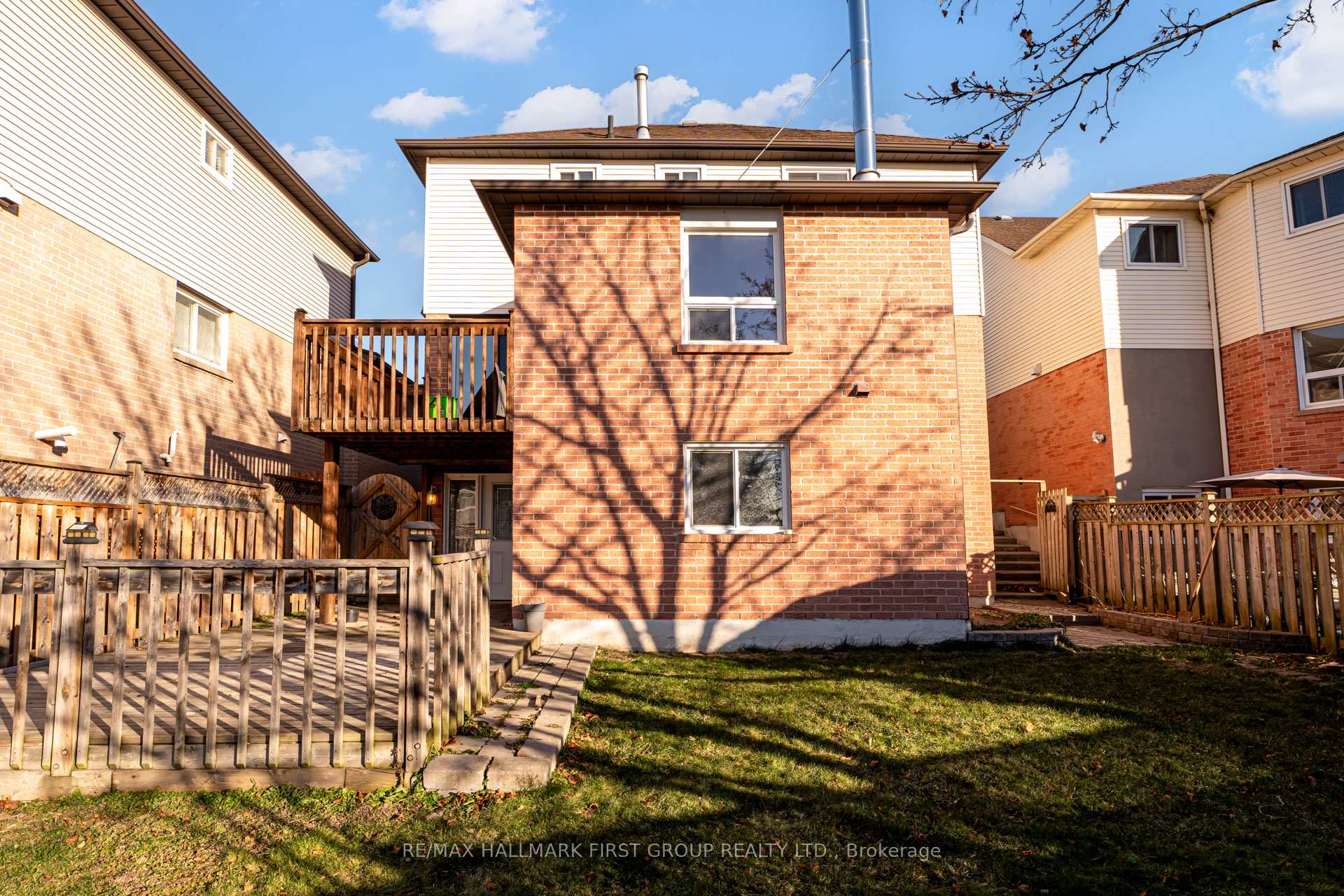 Photo 32 of 8 Coomer Crescent, Ajax, Central — HOMEH