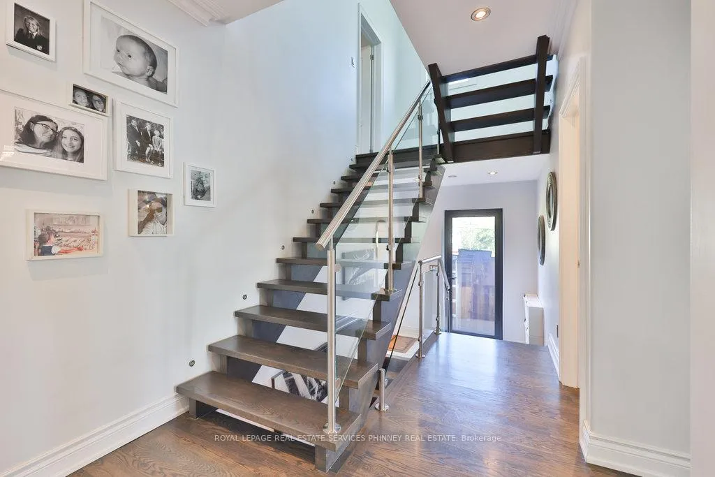 Photo 21 of 880 6th Street, Mississauga, Lakeview — HOMEH