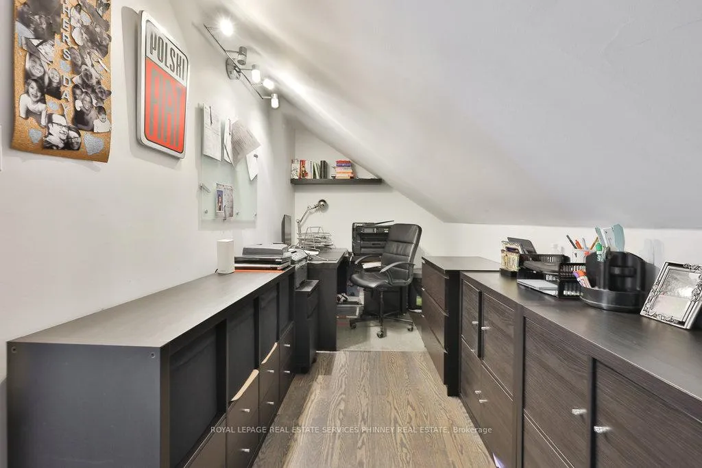 Photo 30 of 880 6th Street, Mississauga, Lakeview — HOMEH