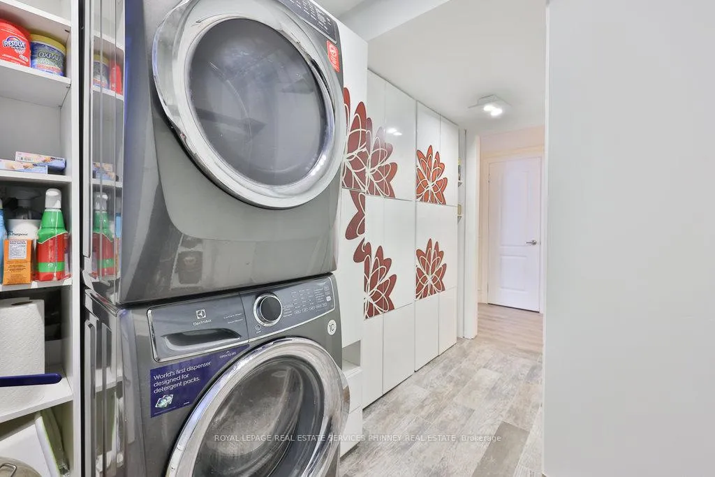Photo 39 of 880 6th Street, Mississauga, Lakeview — HOMEH