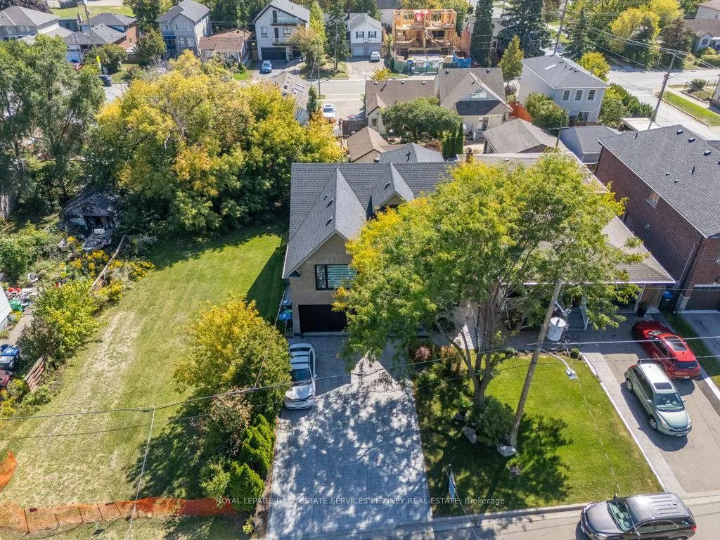 Photo 41 of 880 6th Street, Mississauga, Lakeview — HOMEH