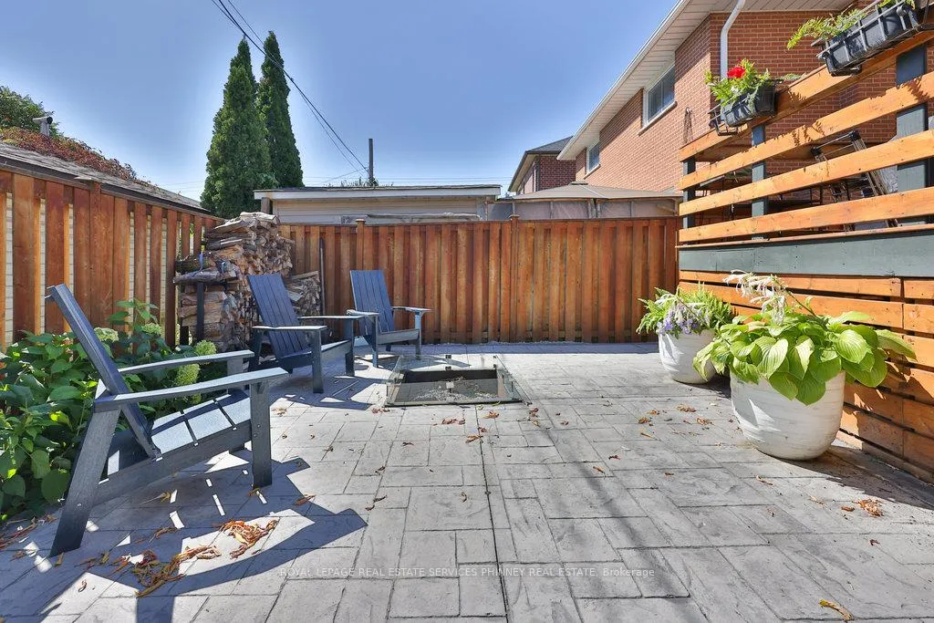 Photo 45 of 880 6th Street, Mississauga, Lakeview — HOMEH