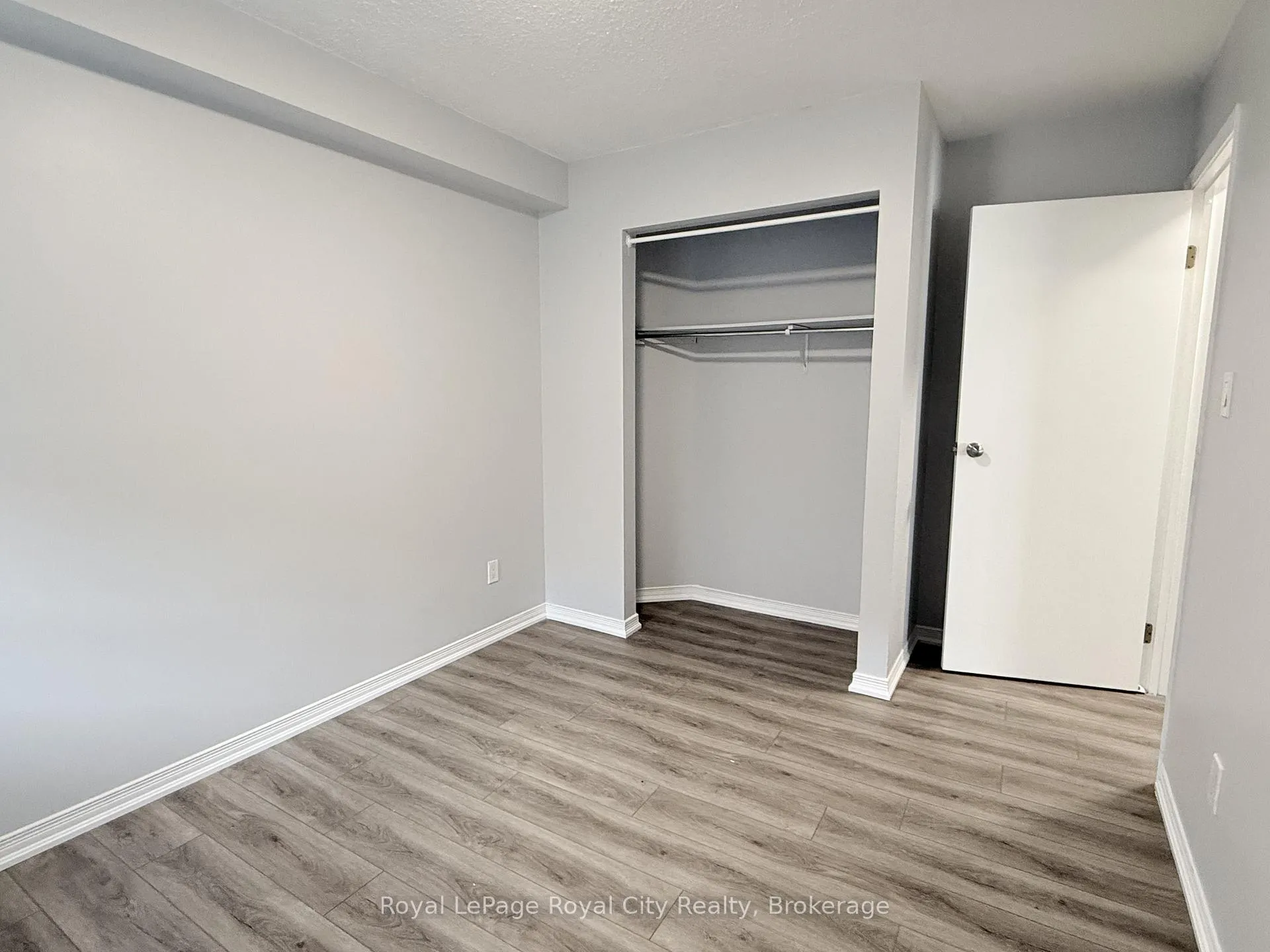 Photo 10 of Unit 2, 116 Wyndham Street, Guelph, Downtown — HOMEH