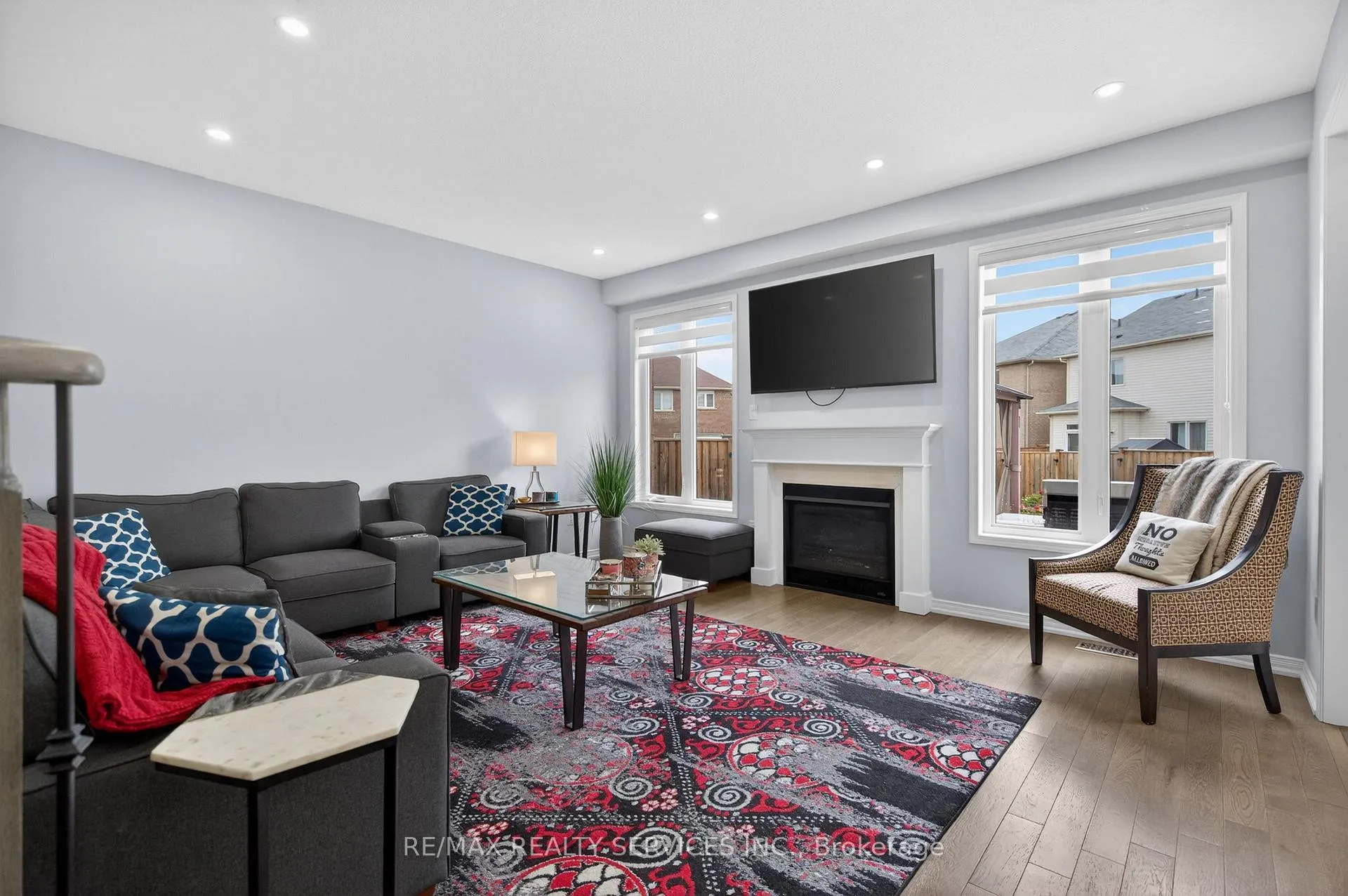 Photo 9 of 154 Munro Circle, Brantford, Empire South — HOMEH