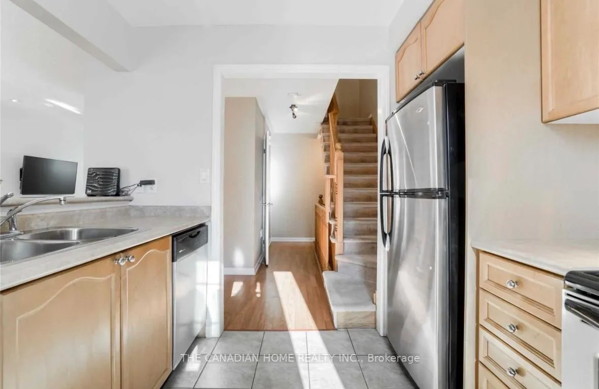 Photo 7 of 929 Deverell Place, Milton, Coates — HOMEH