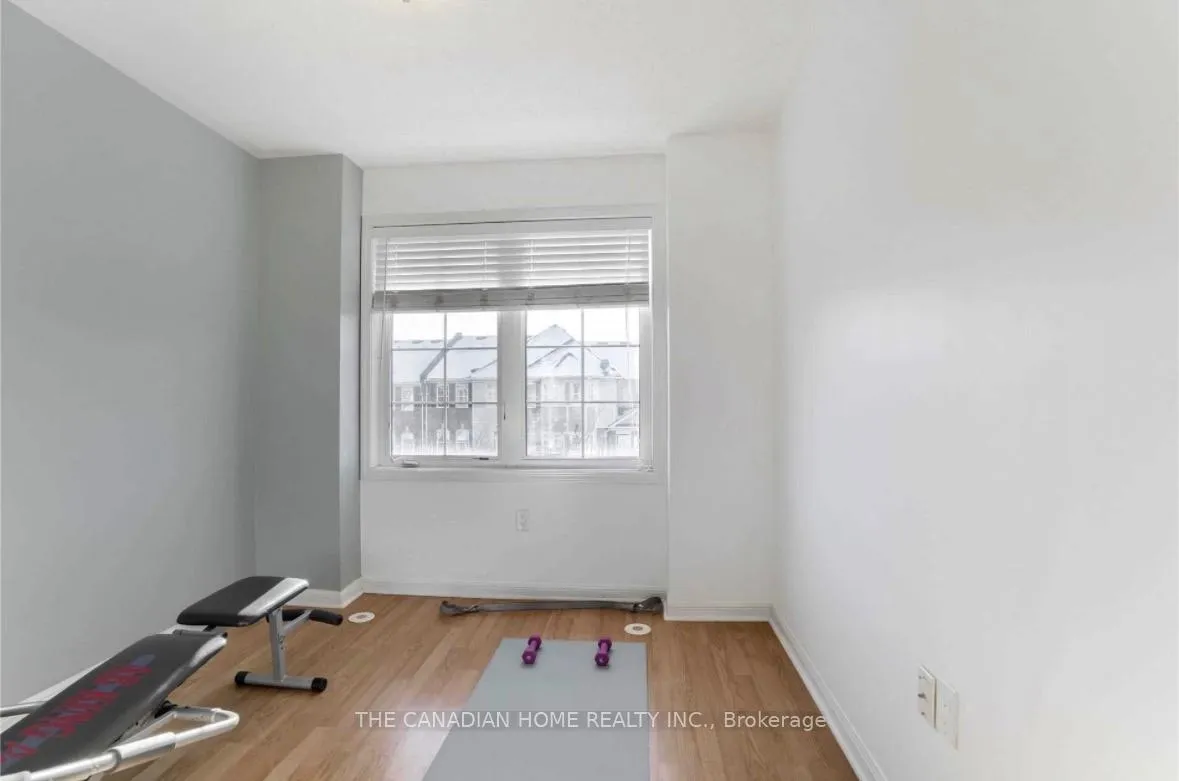 Photo 12 of 929 Deverell Place, Milton, Coates — HOMEH