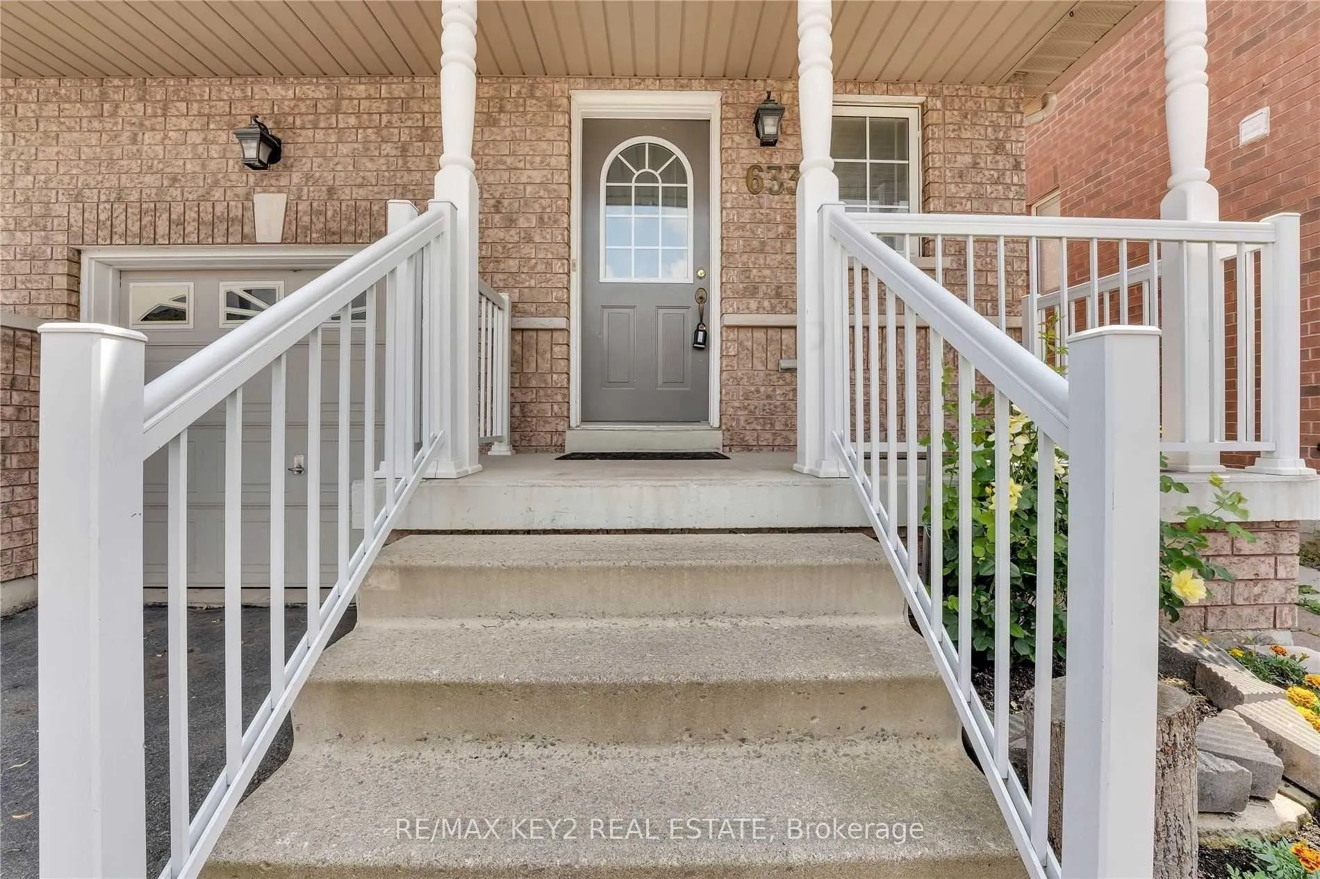 Photo 3 of 633 Caboto Trail, Markham, Village Green-South Unionville — HOMEH