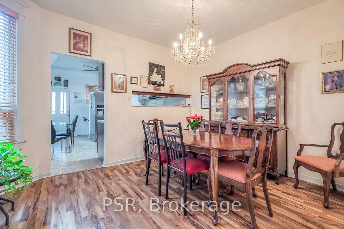 Photo 5 of 41 Springhurst Avenue, Toronto, South Parkdale — HOMEH