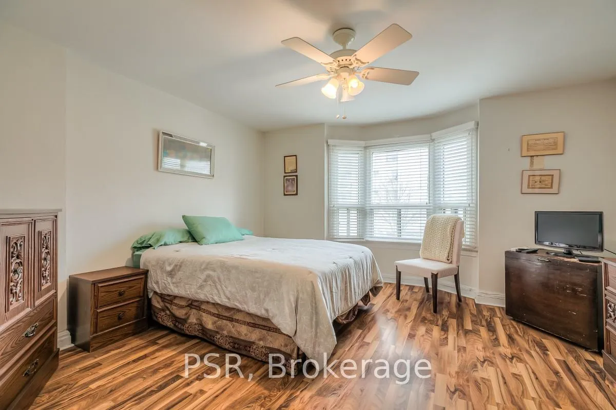 Photo 12 of 41 Springhurst Avenue, Toronto, South Parkdale — HOMEH