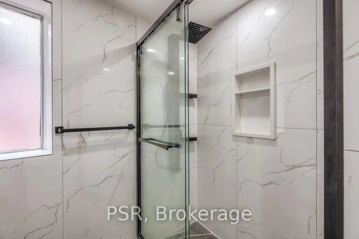 Photo 19 of 41 Springhurst Avenue, Toronto, South Parkdale — HOMEH