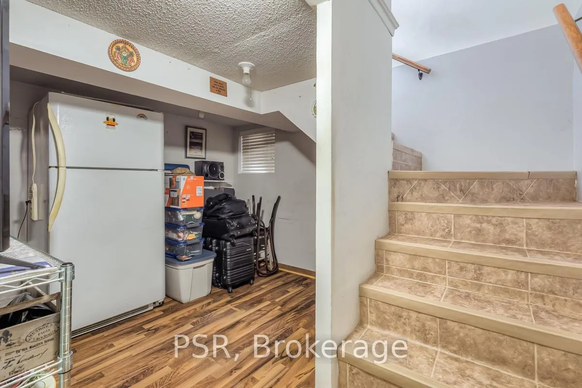 Photo 33 of 41 Springhurst Avenue, Toronto, South Parkdale — HOMEH
