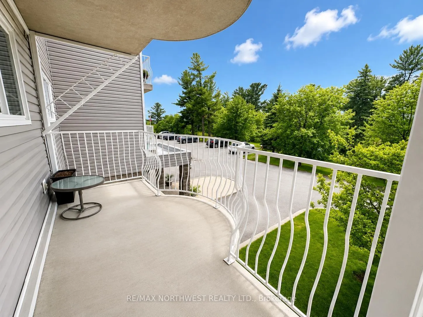 Photo 13 of Unit 104, 471 Lakeview Drive, Kenora, Norman — HOMEH