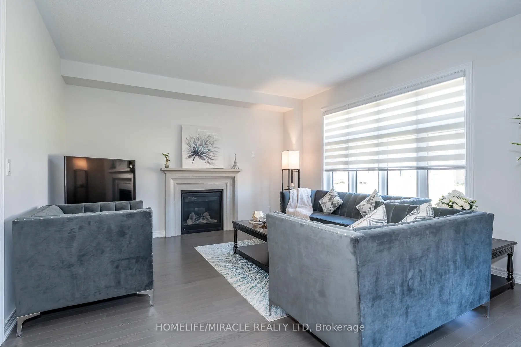 Photo 14 of 5 Ainslie Hill Crescent, Georgina, Sutton & Jackson's Point — HOMEH