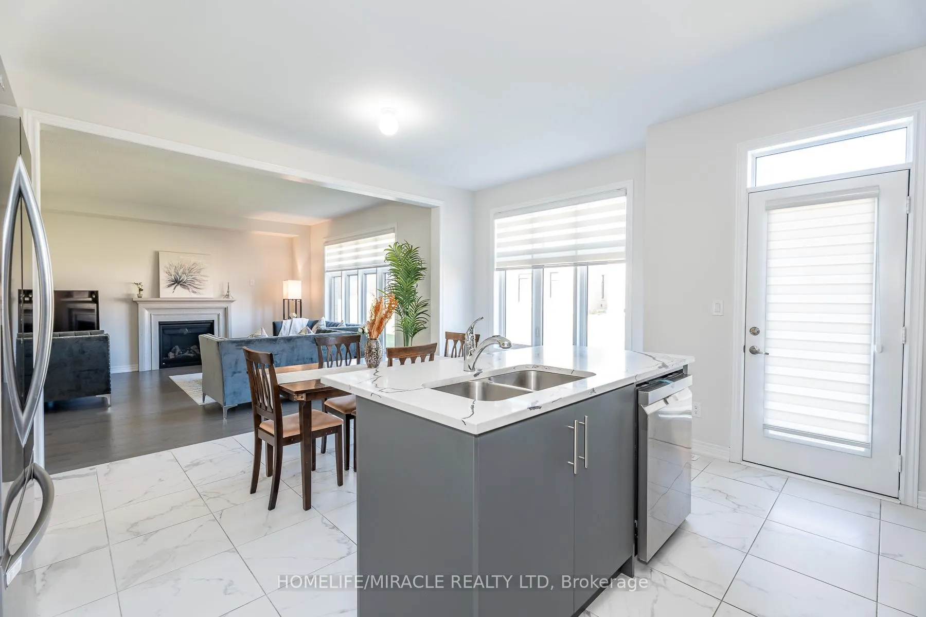 Photo 18 of 5 Ainslie Hill Crescent, Georgina, Sutton & Jackson's Point — HOMEH