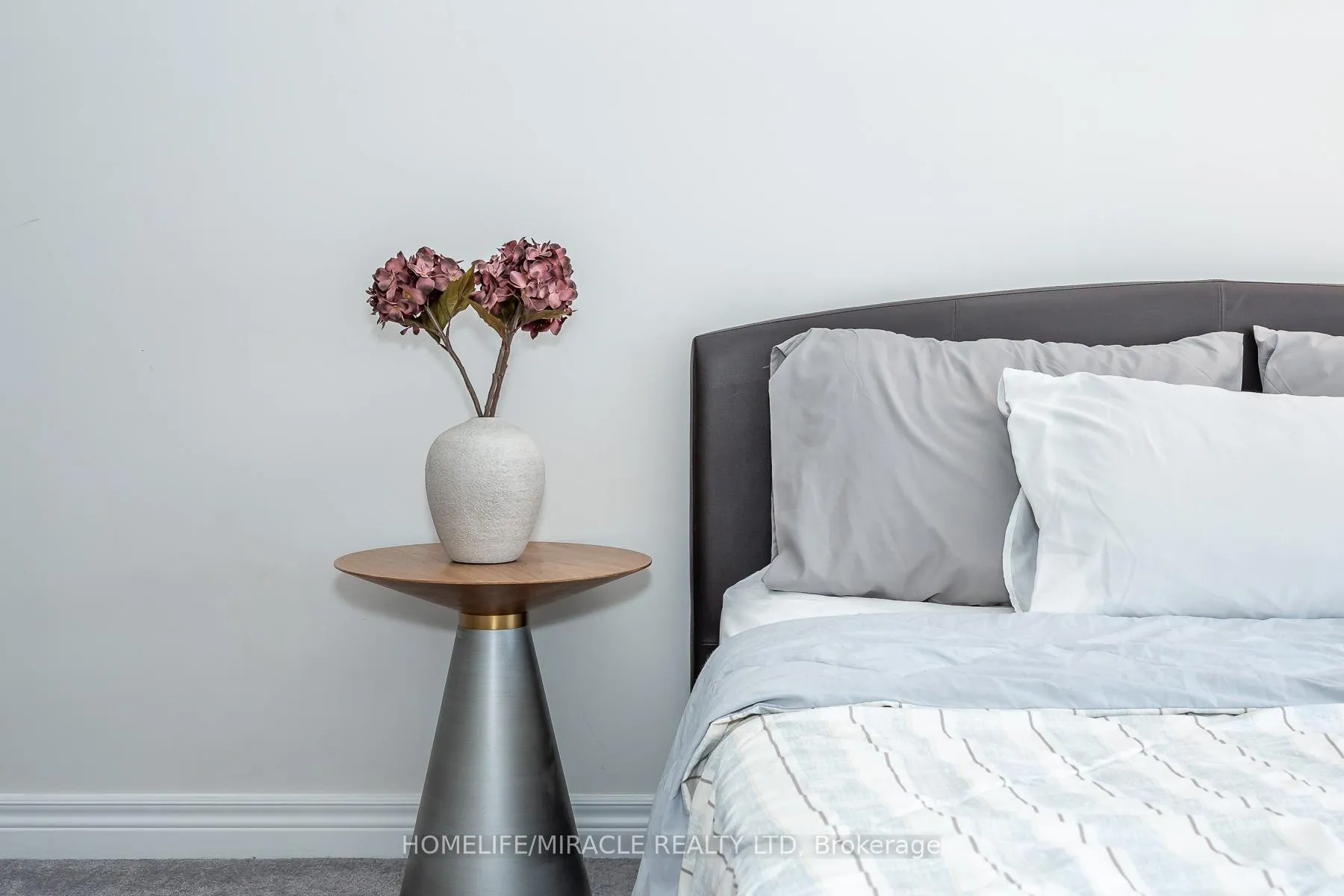 Photo 36 of 5 Ainslie Hill Crescent, Georgina, Sutton & Jackson's Point — HOMEH