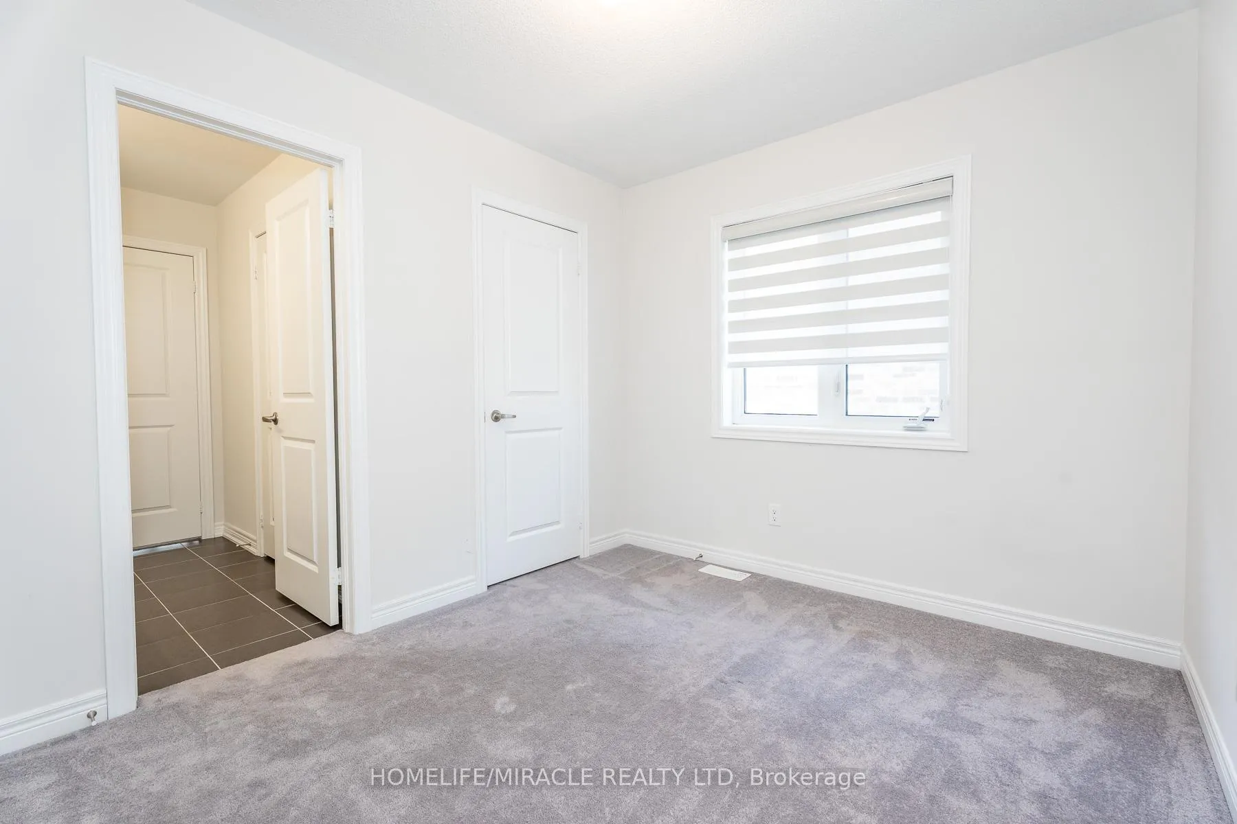 Photo 38 of 5 Ainslie Hill Crescent, Georgina, Sutton & Jackson's Point — HOMEH