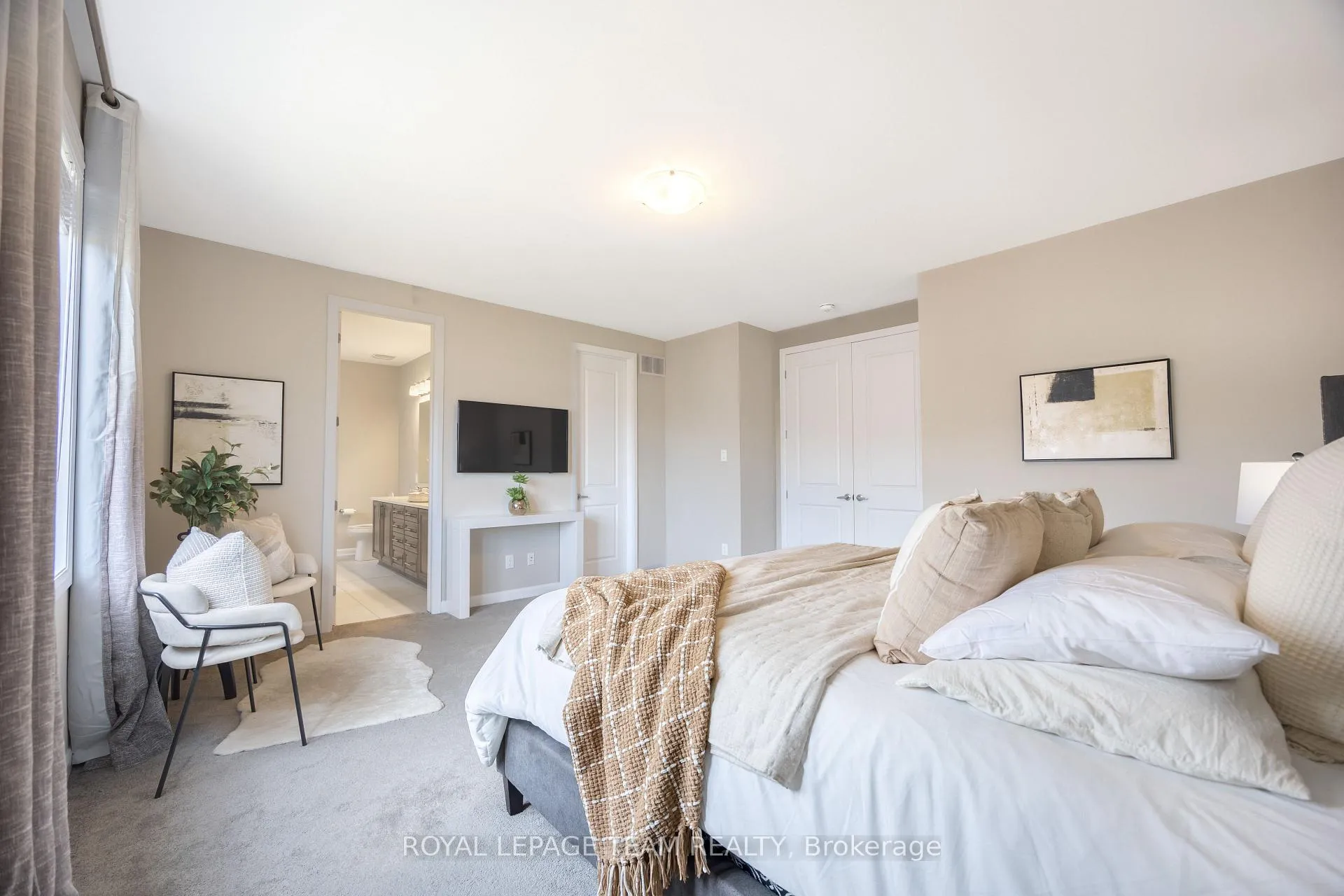 Photo 31 of 236 Calvington Avenue, Ottawa, Kanata - Kanata Lakes/Heritage Hills — HOMEH
