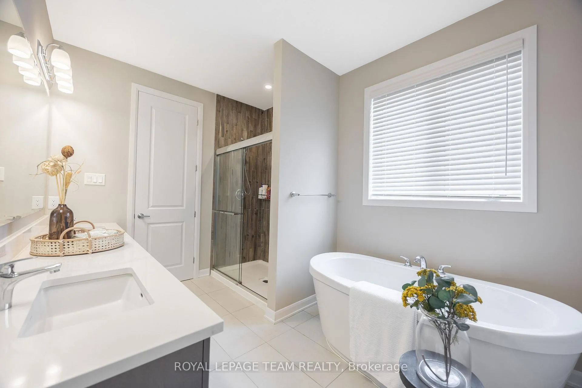 Photo 34 of 236 Calvington Avenue, Ottawa, Kanata - Kanata Lakes/Heritage Hills — HOMEH
