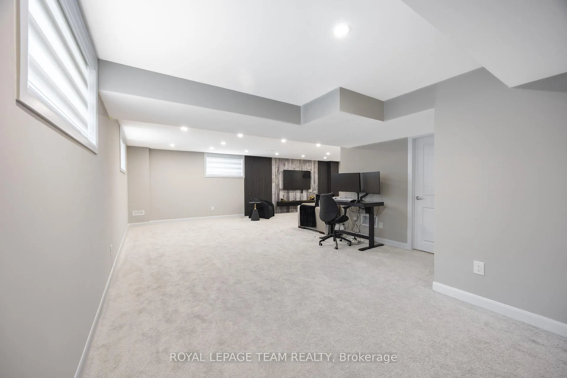 Photo 43 of 236 Calvington Avenue, Ottawa, Kanata - Kanata Lakes/Heritage Hills — HOMEH