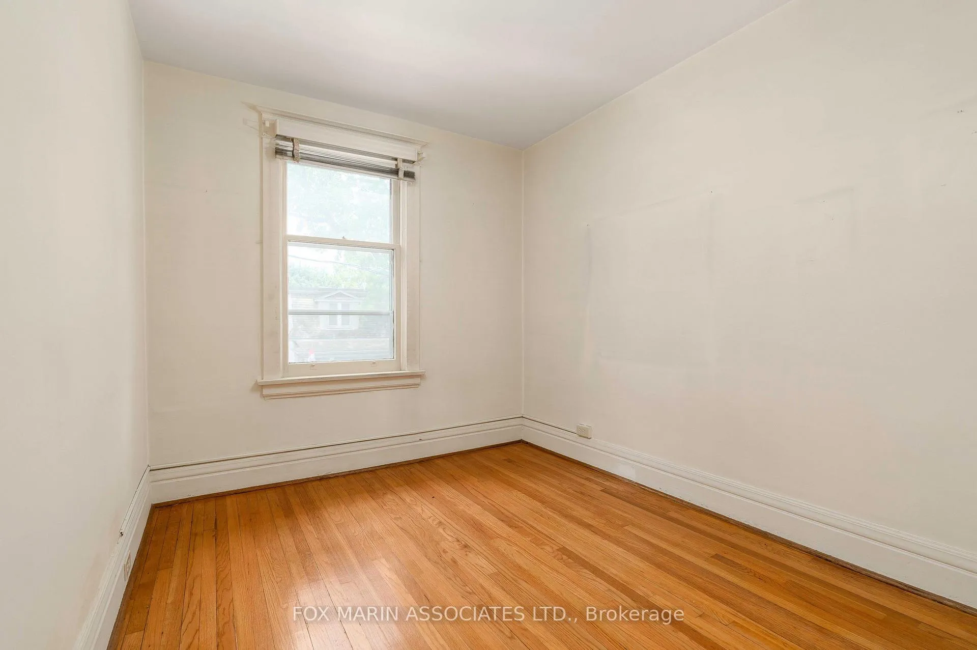 Photo 18 of 25 Wanda Road, Toronto, High Park North — HOMEH