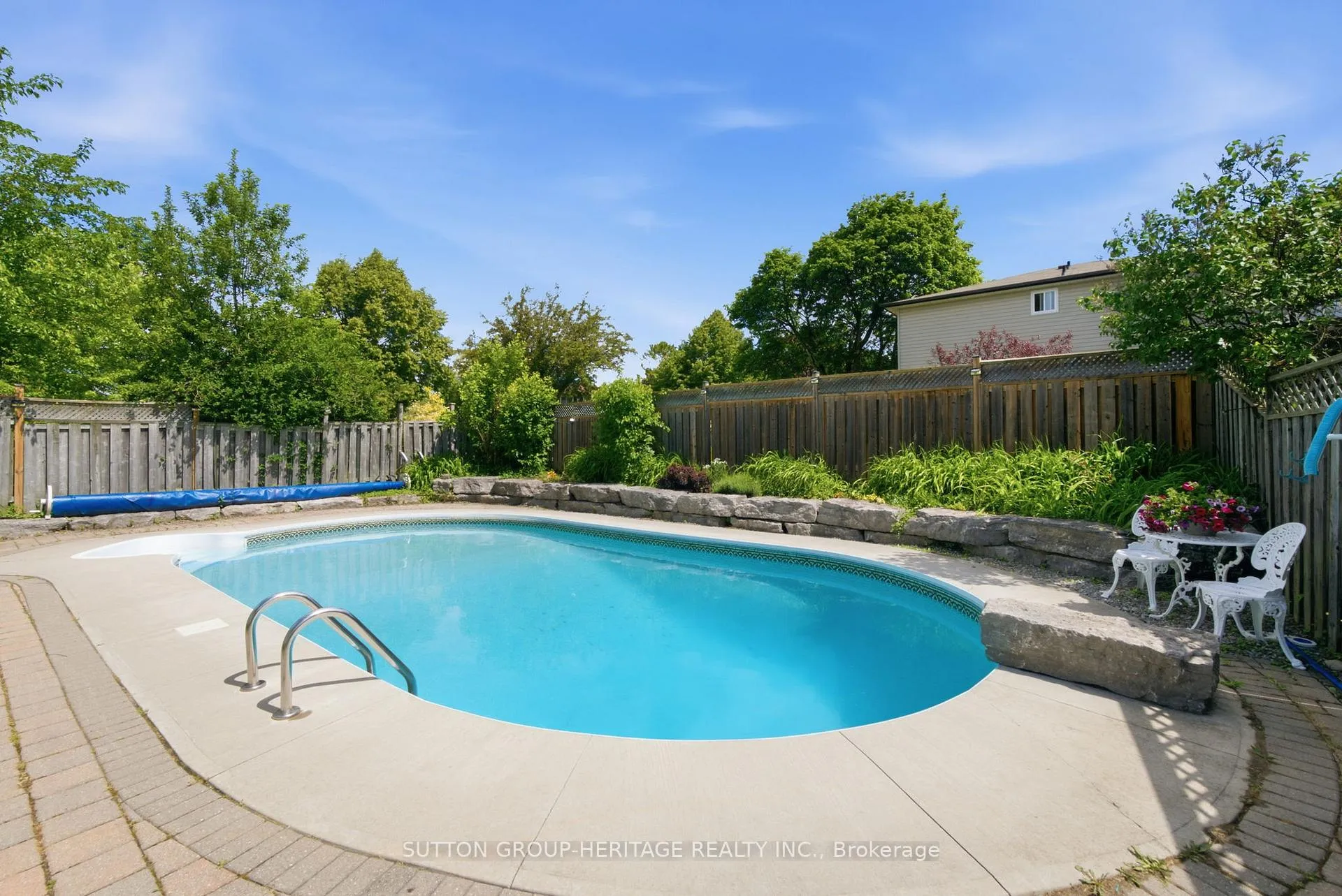 Photo 38 of 6 Lewin Crescent, Ajax, South East — HOMEH