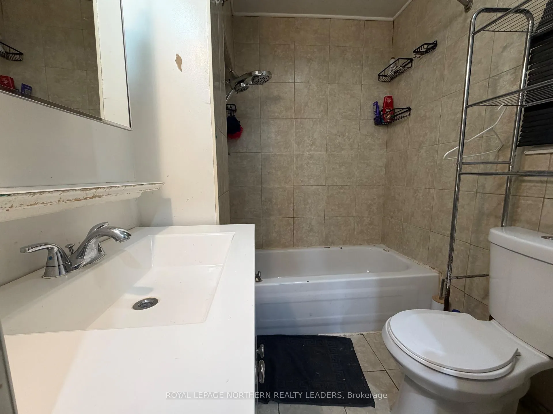 Photo 9 of 78 Bloor Avenue, Timmins, SP - Main Area — HOMEH