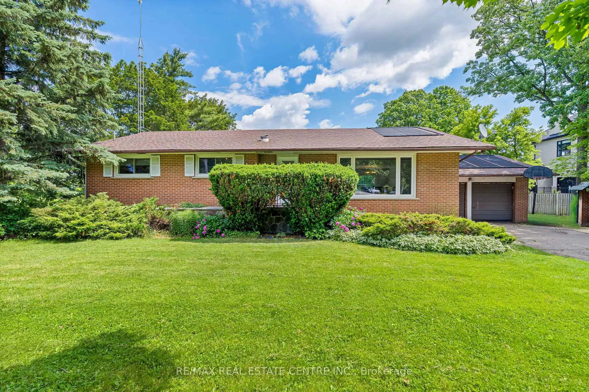 Photo 3 of 9409 Eighth Line, Halton Hills, Rural Halton Hills — HOMEH