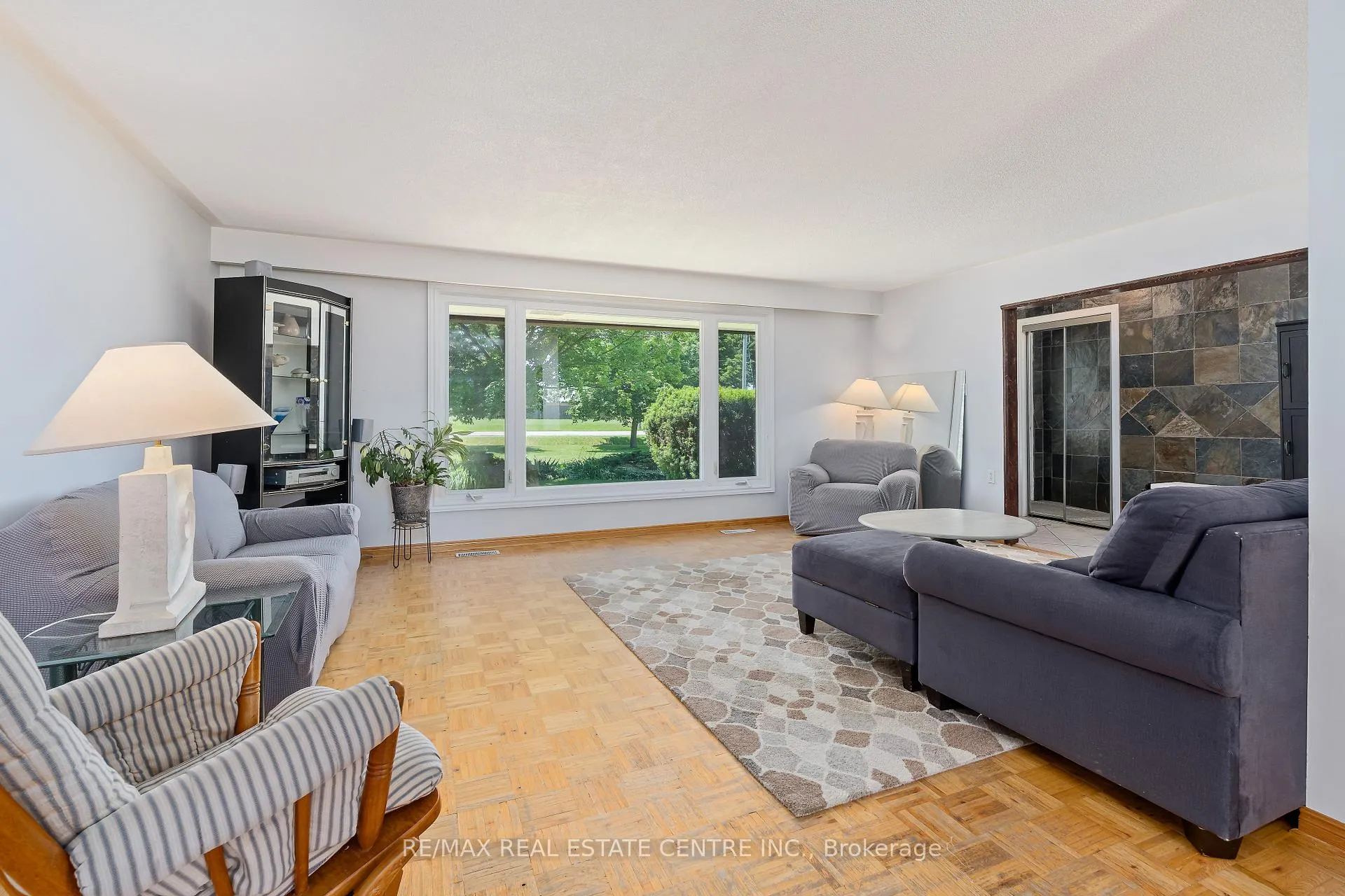 Photo 11 of 9409 Eighth Line, Halton Hills, Rural Halton Hills — HOMEH