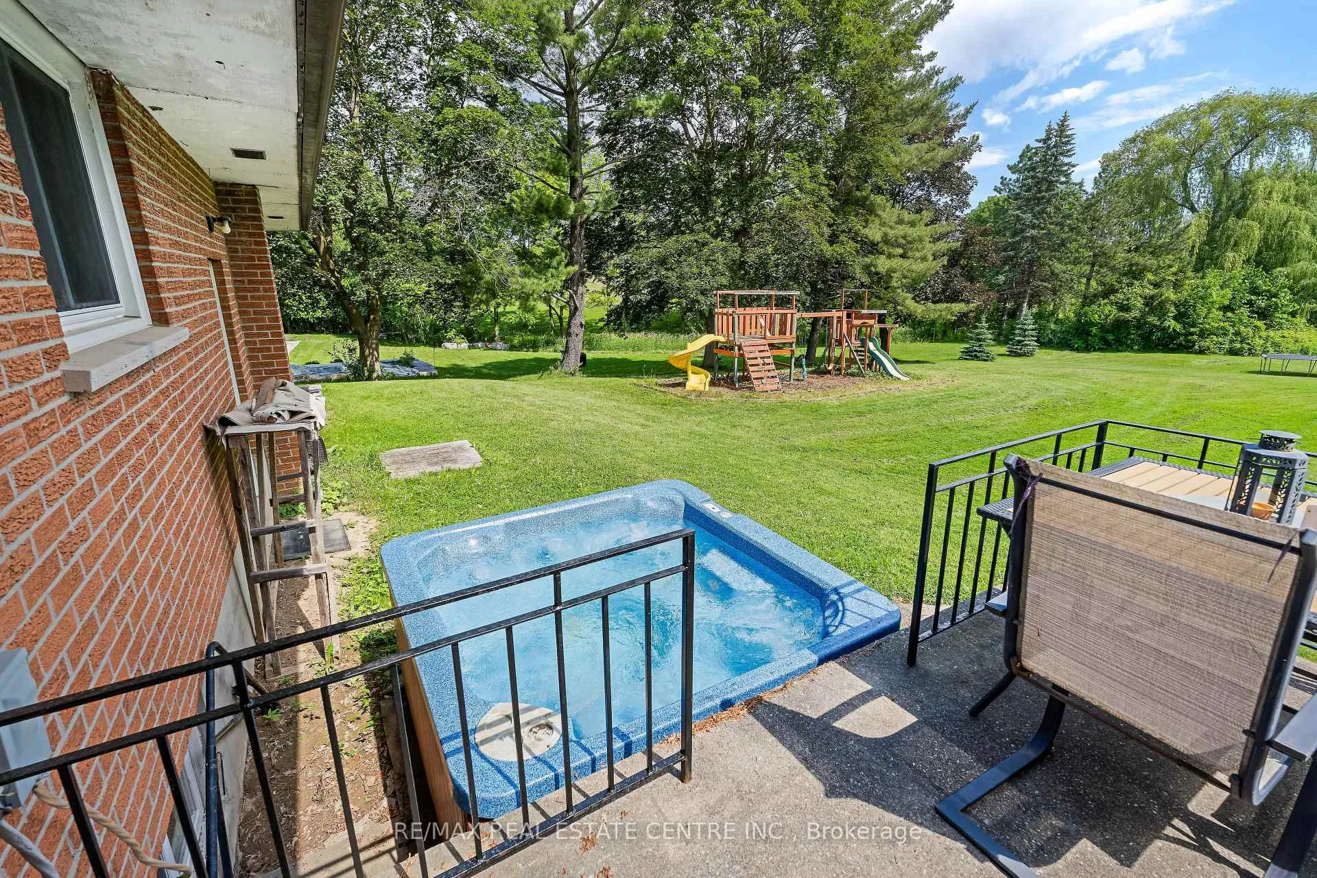 Photo 35 of 9409 Eighth Line, Halton Hills, Rural Halton Hills — HOMEH