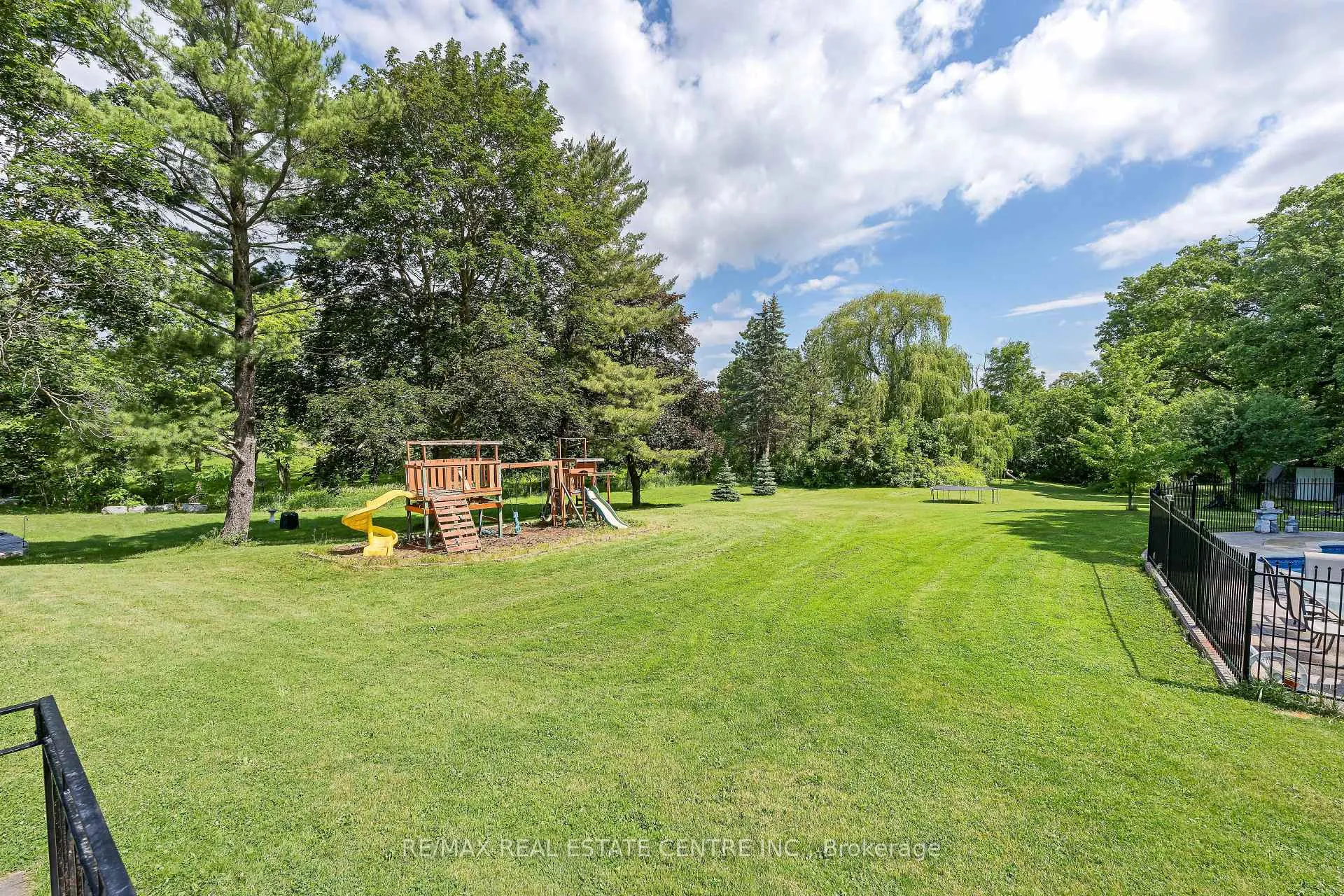 Photo 36 of 9409 Eighth Line, Halton Hills, Rural Halton Hills — HOMEH