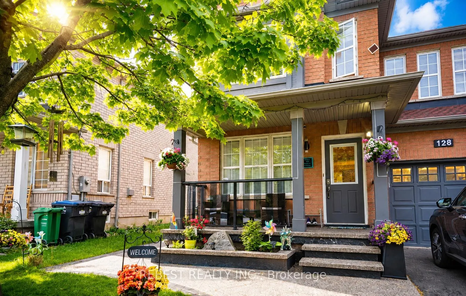 Photo 1 of 128 Starhill Crescent, Brampton, Sandringham-Wellington — HOMEH