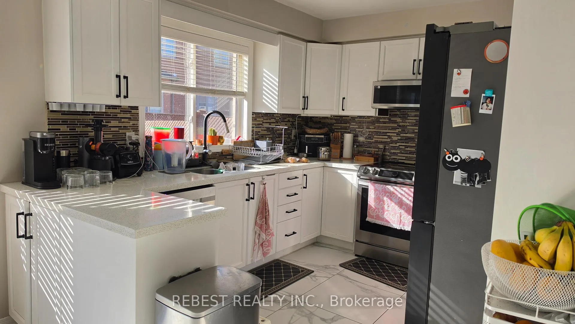 Photo 9 of 128 Starhill Crescent, Brampton, Sandringham-Wellington — HOMEH