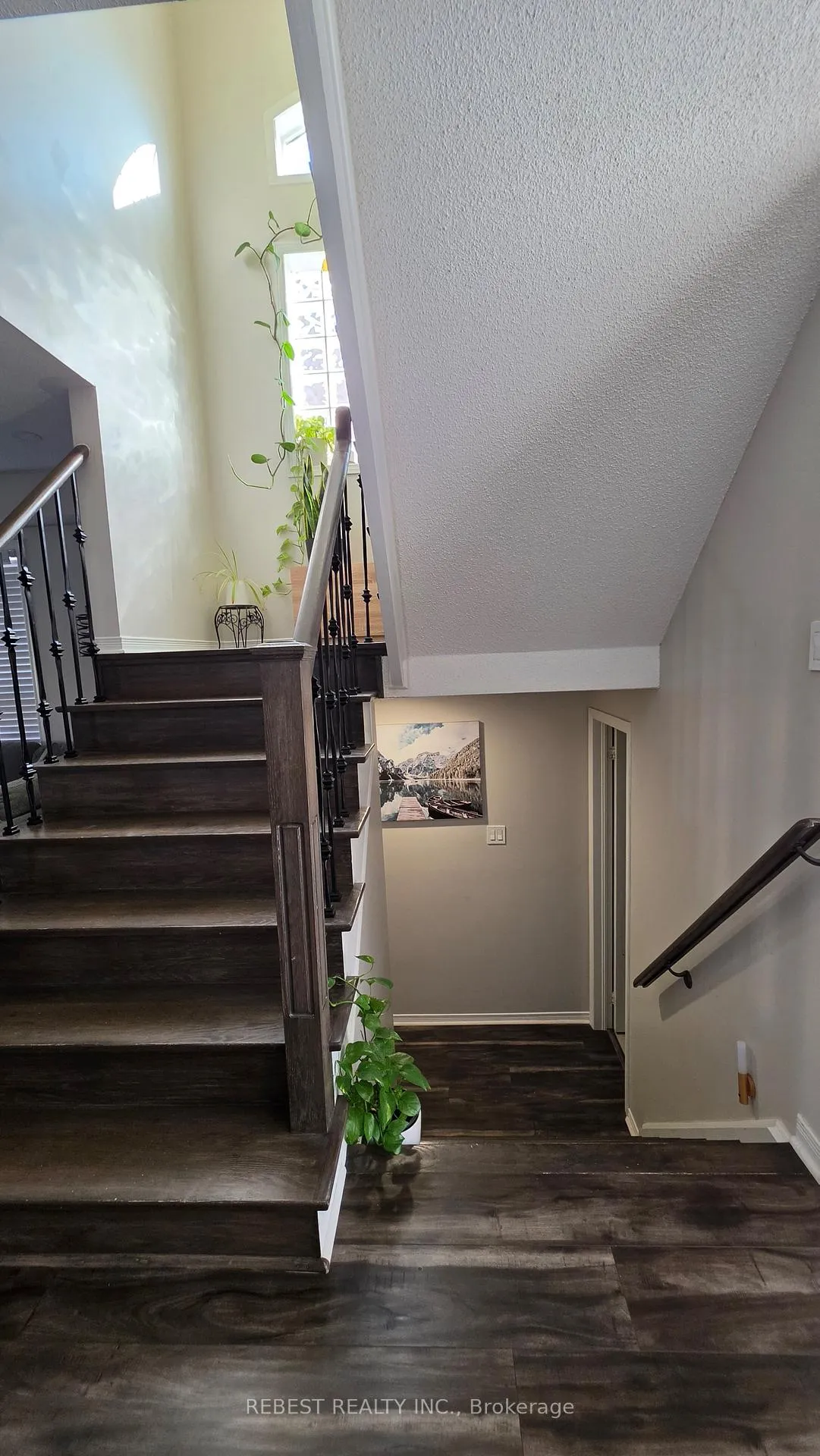 Photo 28 of 128 Starhill Crescent, Brampton, Sandringham-Wellington — HOMEH