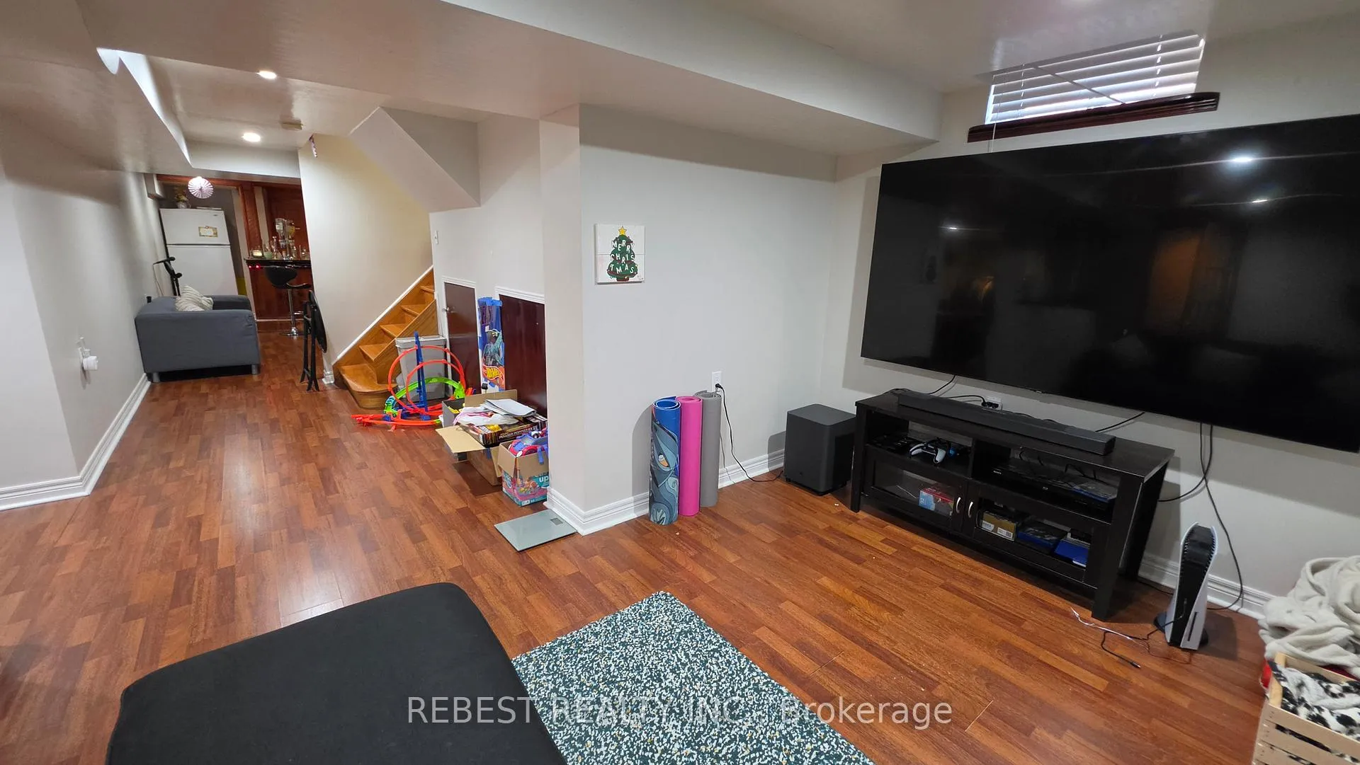 Photo 35 of 128 Starhill Crescent, Brampton, Sandringham-Wellington — HOMEH