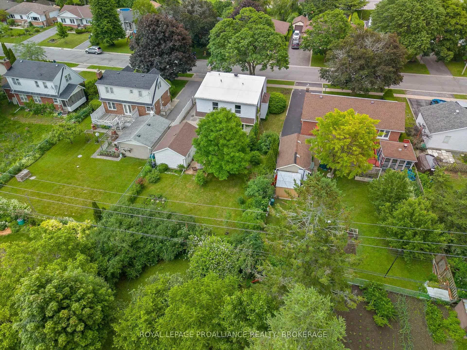 Photo 47 of 12 Westmoreland Road, Kingston, West of Sir John A. Blvd — HOMEH