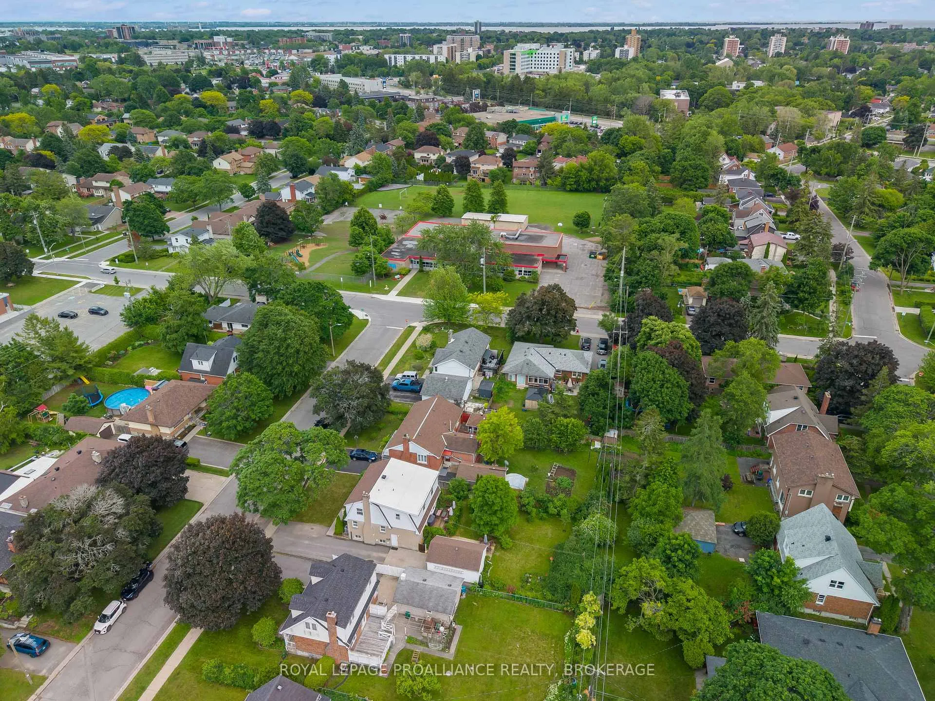 Photo 48 of 12 Westmoreland Road, Kingston, West of Sir John A. Blvd — HOMEH